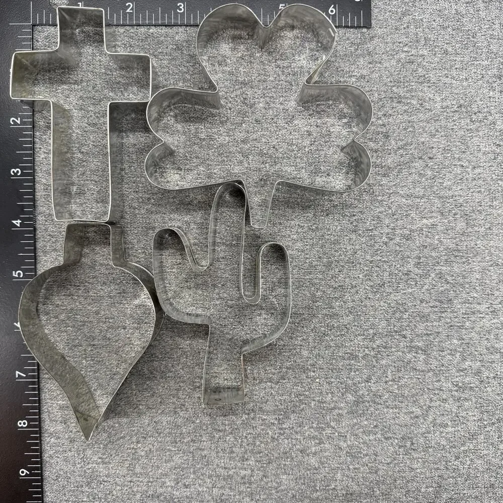 Vintage Christmas Holiday Cookie Cutter Lot Metal Stainless Tin Various Shapes